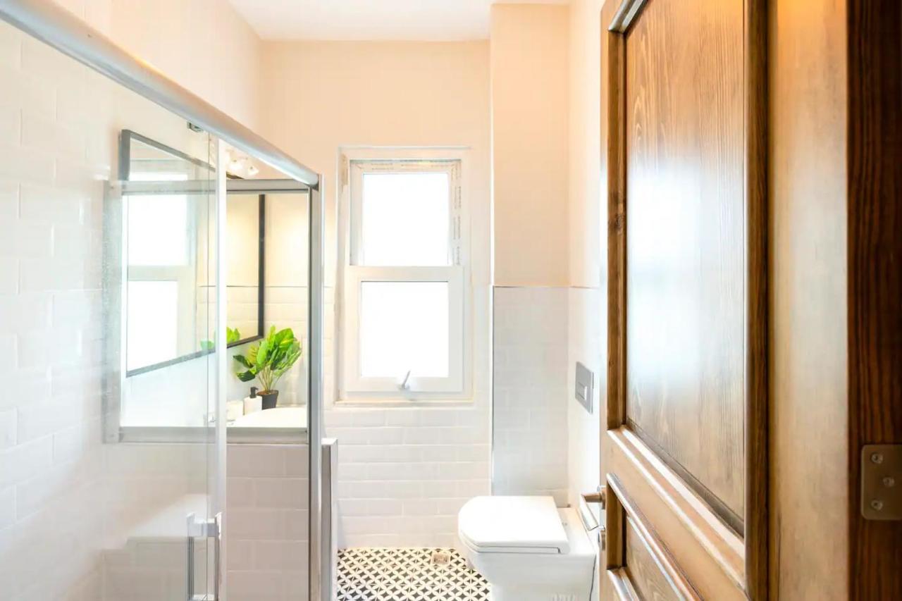 Apartment Discover The On Cihangir *